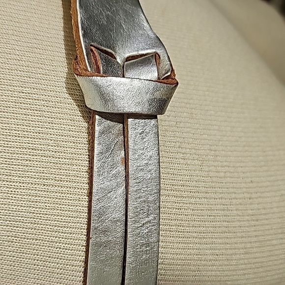 American eagle silver women's Belt. Size medium. Very good used condition. - Picture 7 of 7
